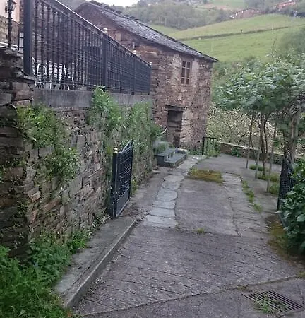 Apartment Rurales Vega De Llan